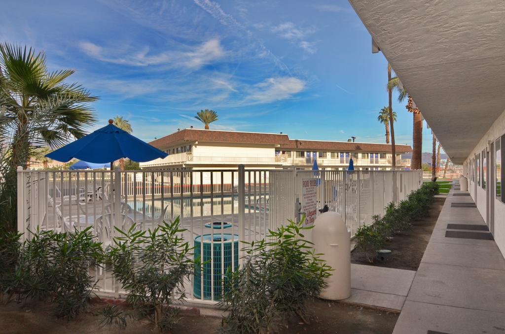 6-indio, Ca - Palm Springs 2* Indio