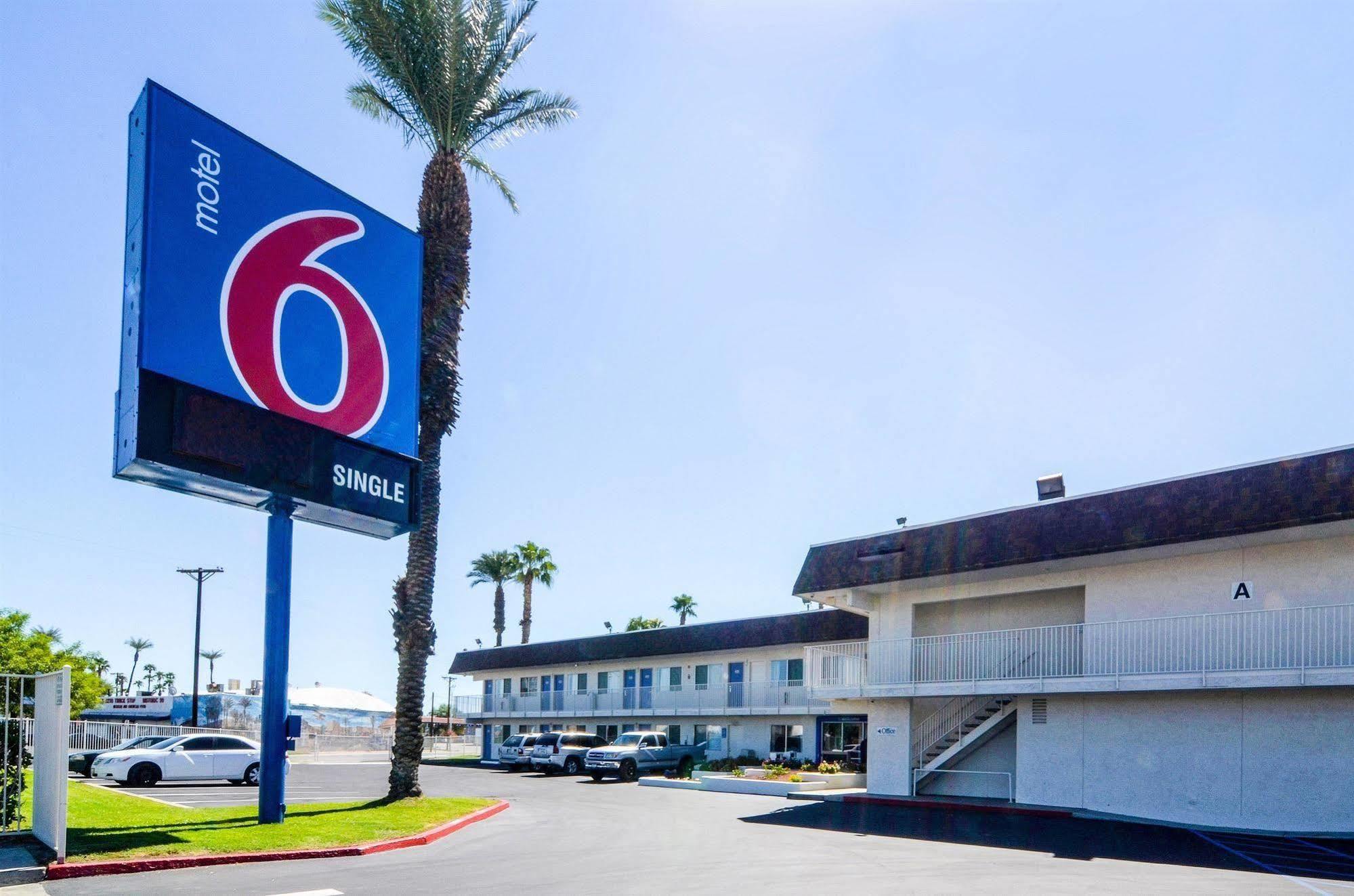 6-indio, Ca - Palm Springs 2* Indio