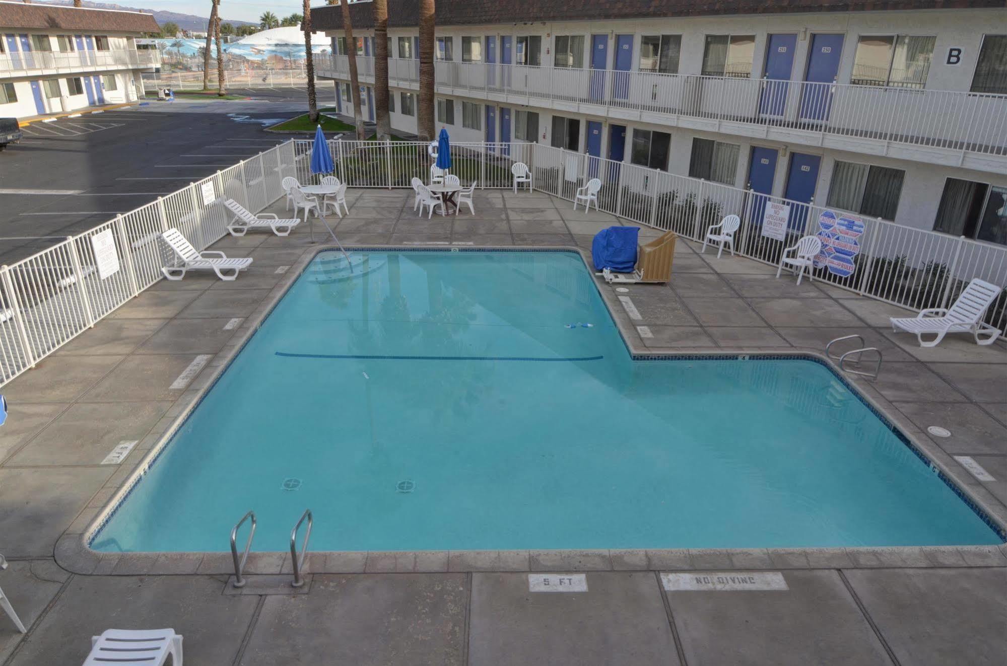 6-indio, Ca - Palm Springs Hotel