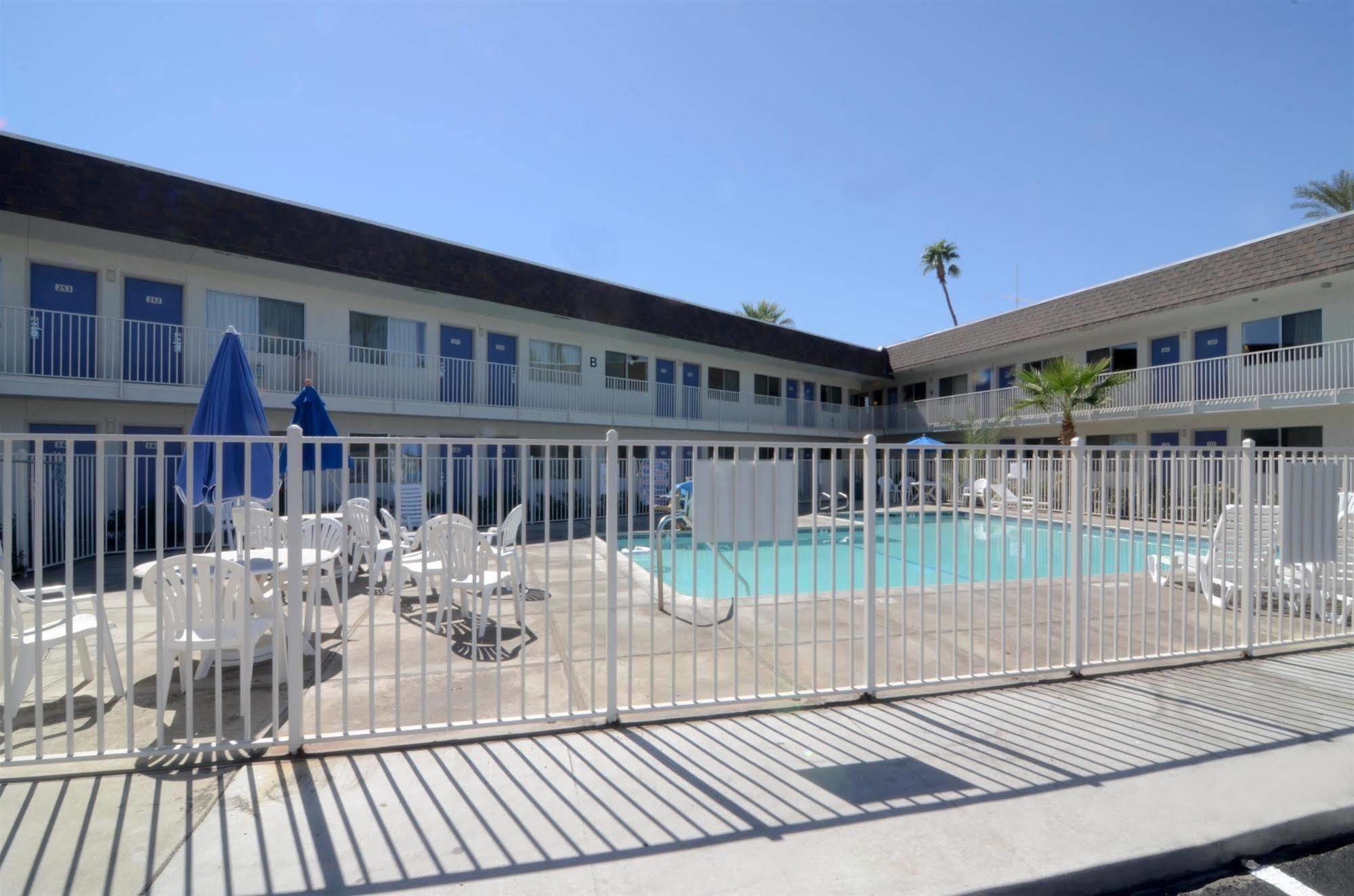 Hotel 6-indio, Ca - Palm Springs Indio